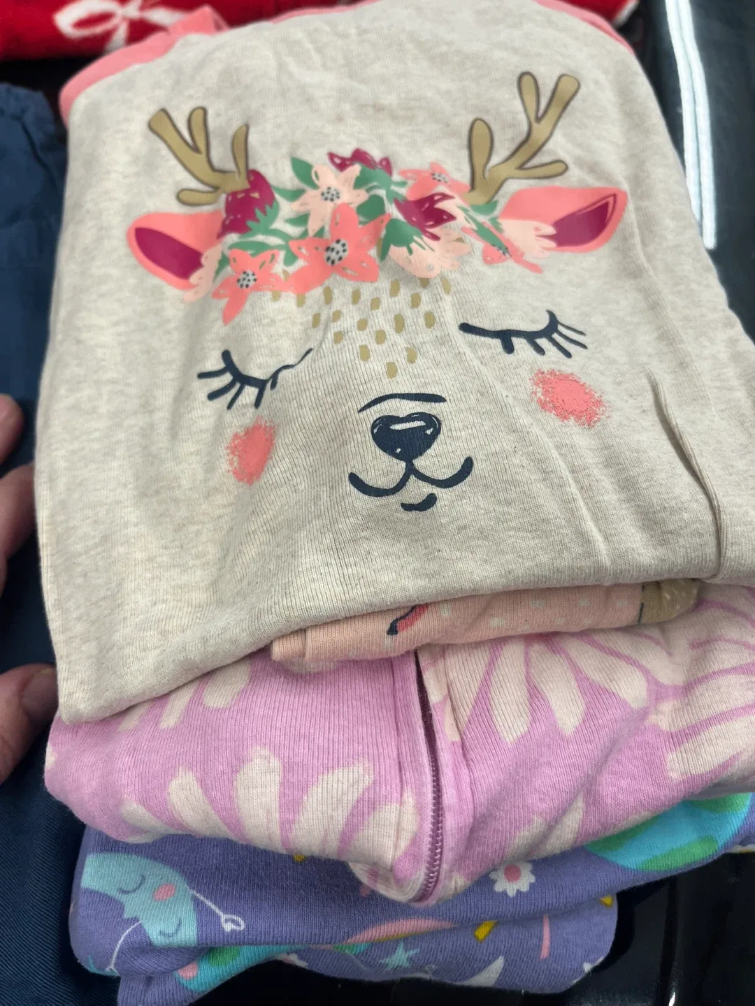 Girls’ Large Clothes Bundle Size 4T image indicator(7)