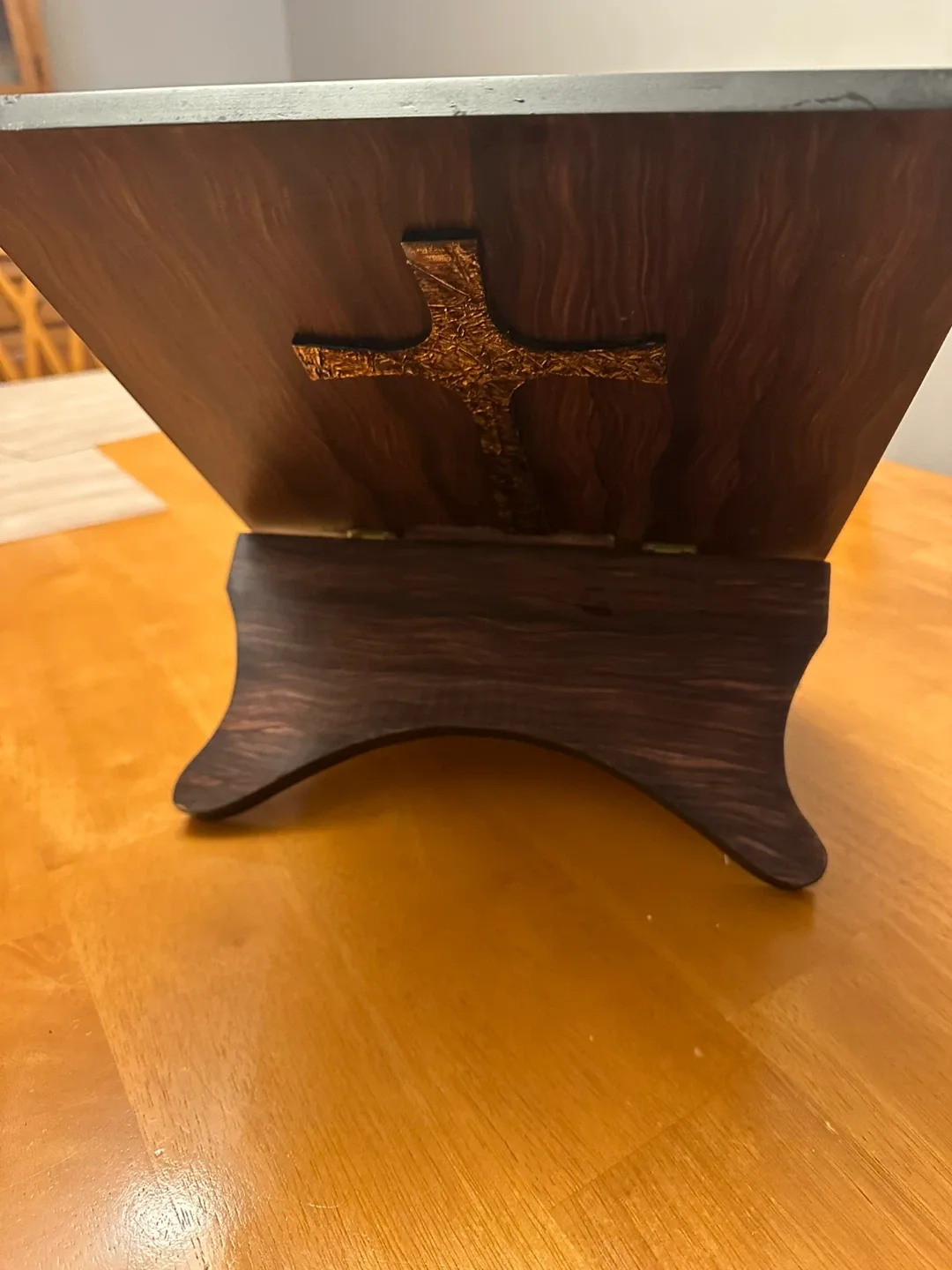 Beautiful handcrafted heavy wooden holy book stand image indicator(4)