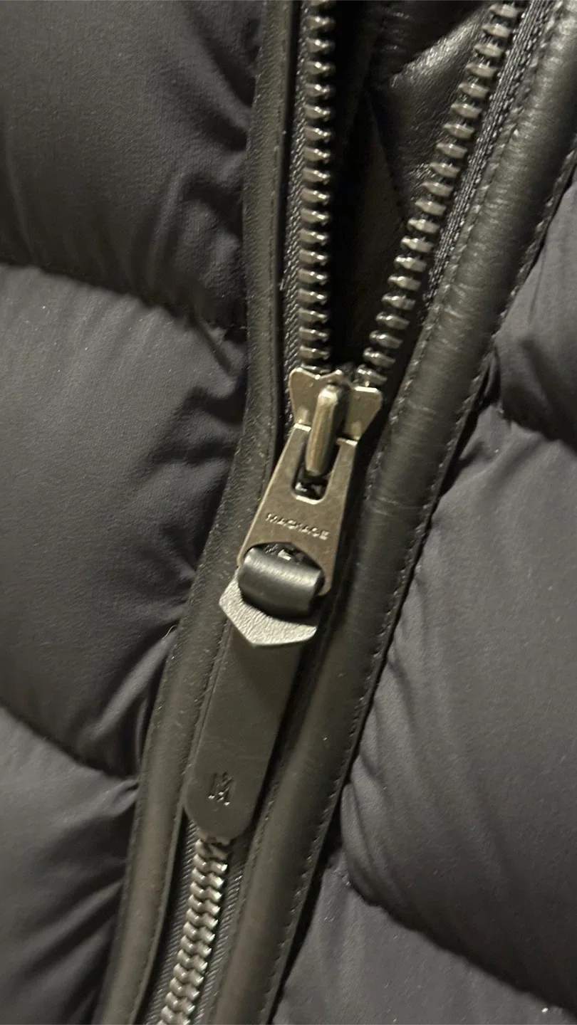 Mackage Calla Black Down Coat - Size XS/TP image indicator(4)