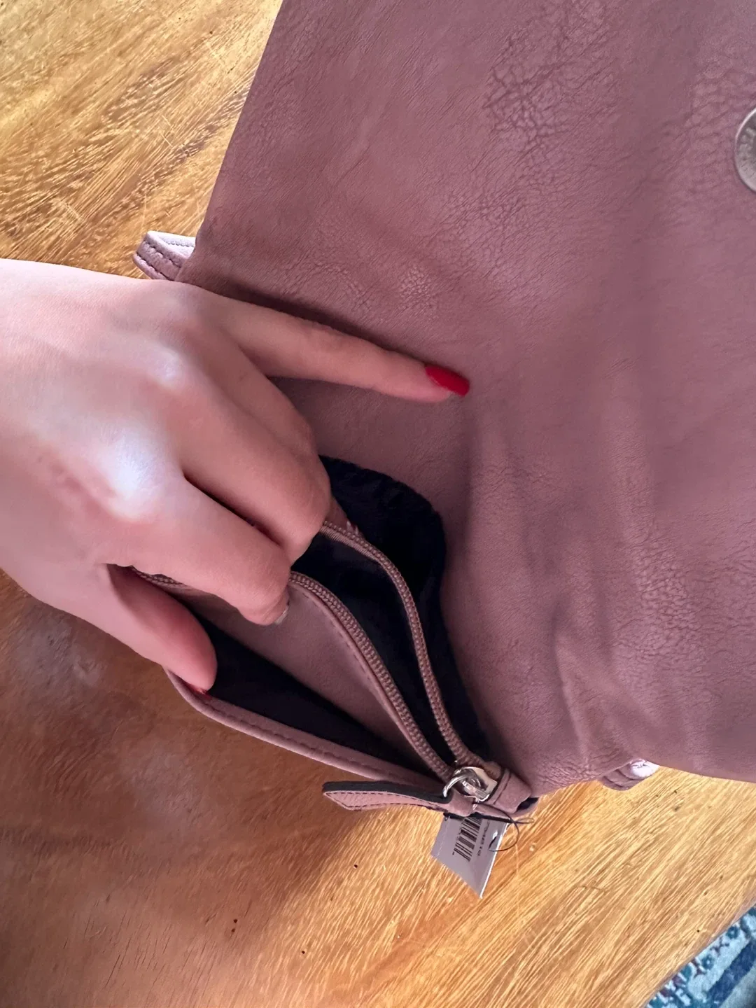 NEW Kenneth Cole Reaction Pink/Silver Crossbody Bag image indicator(4)