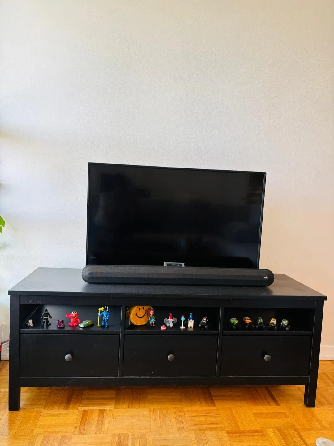 Black TV Stand image indicator(2)