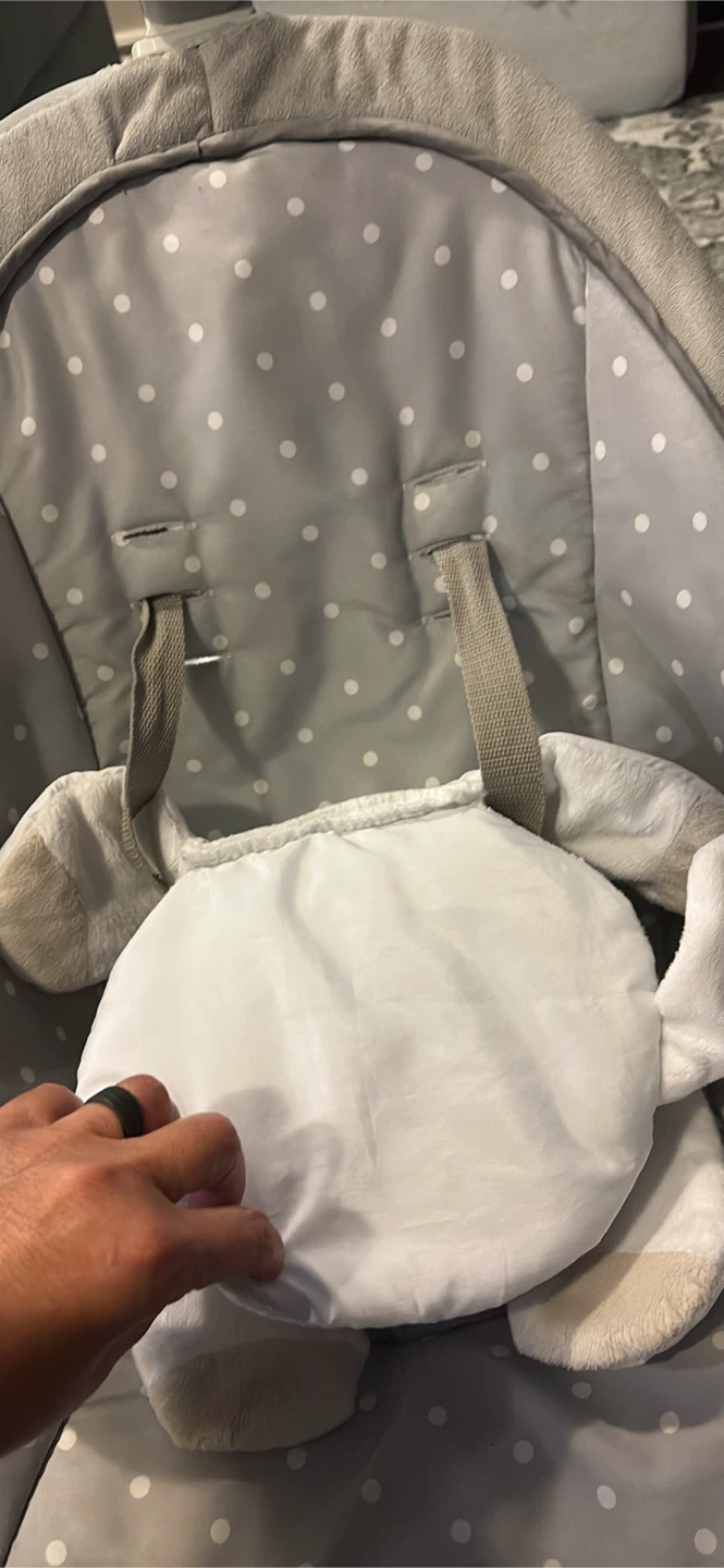 🥕Ingenuity Baby Bouncer - Like New! - photo 3
