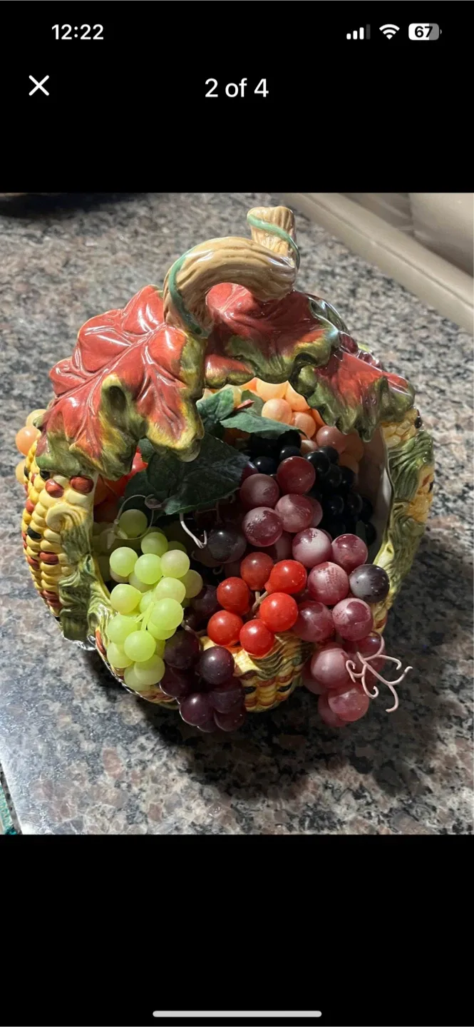 Decorative ceramic basket with Faux Fruit image indicator(3)