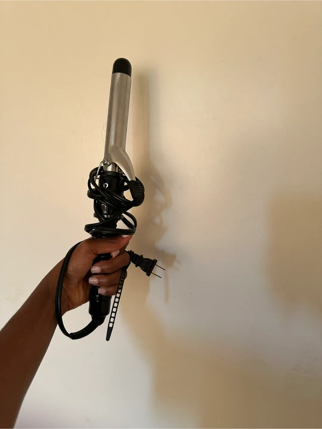 Curling Iron - Hair Styler thumbnail