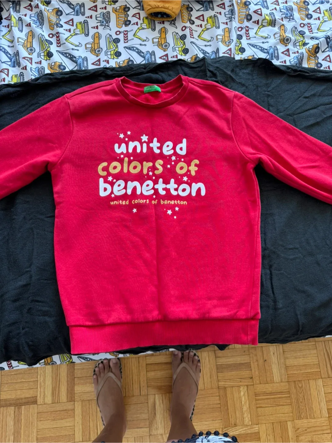 United Colors of Benetton Red Sweatshirt thumbnail