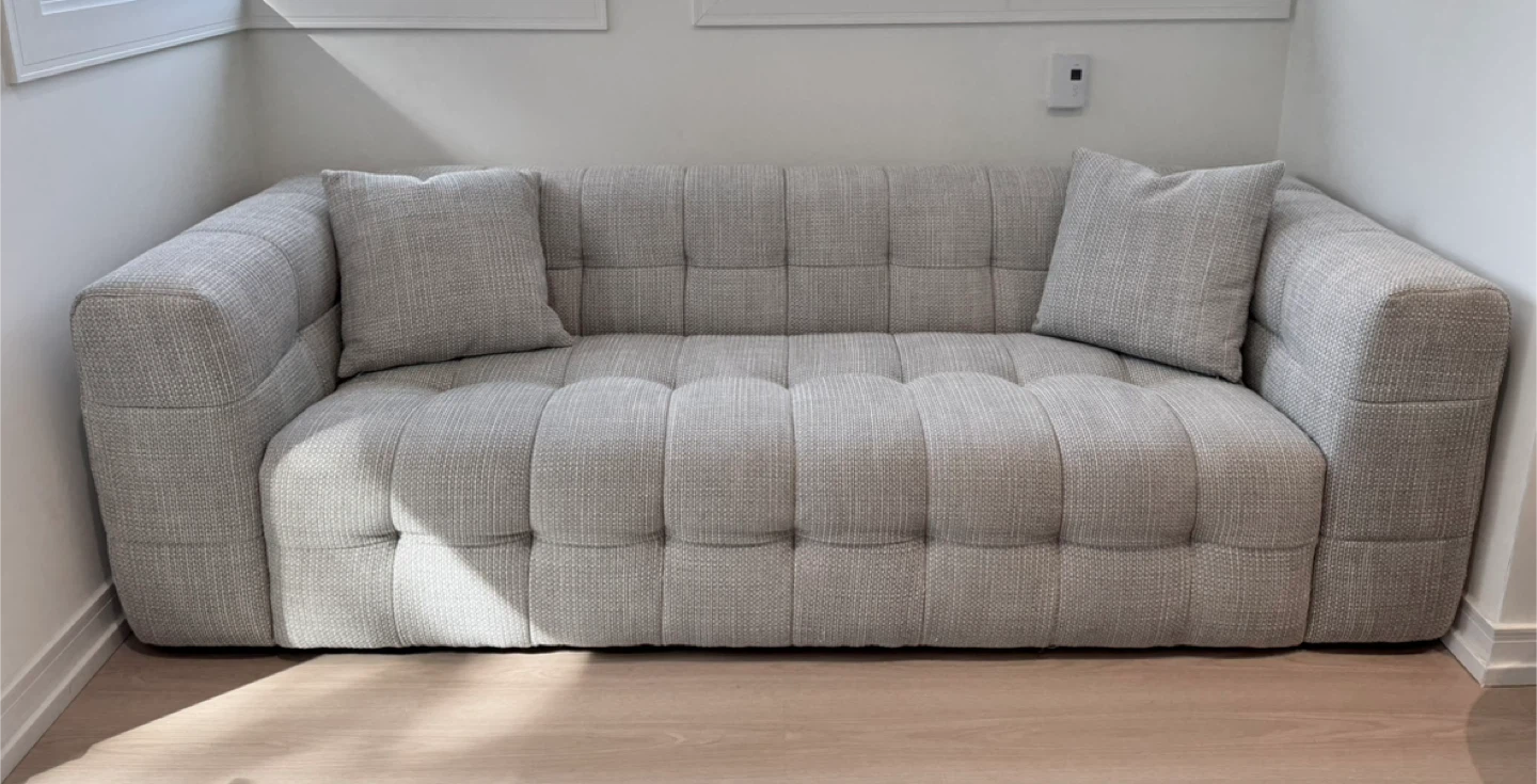 *PRICE DROP* 3-Seater Sofa & Ottoman - photo 3