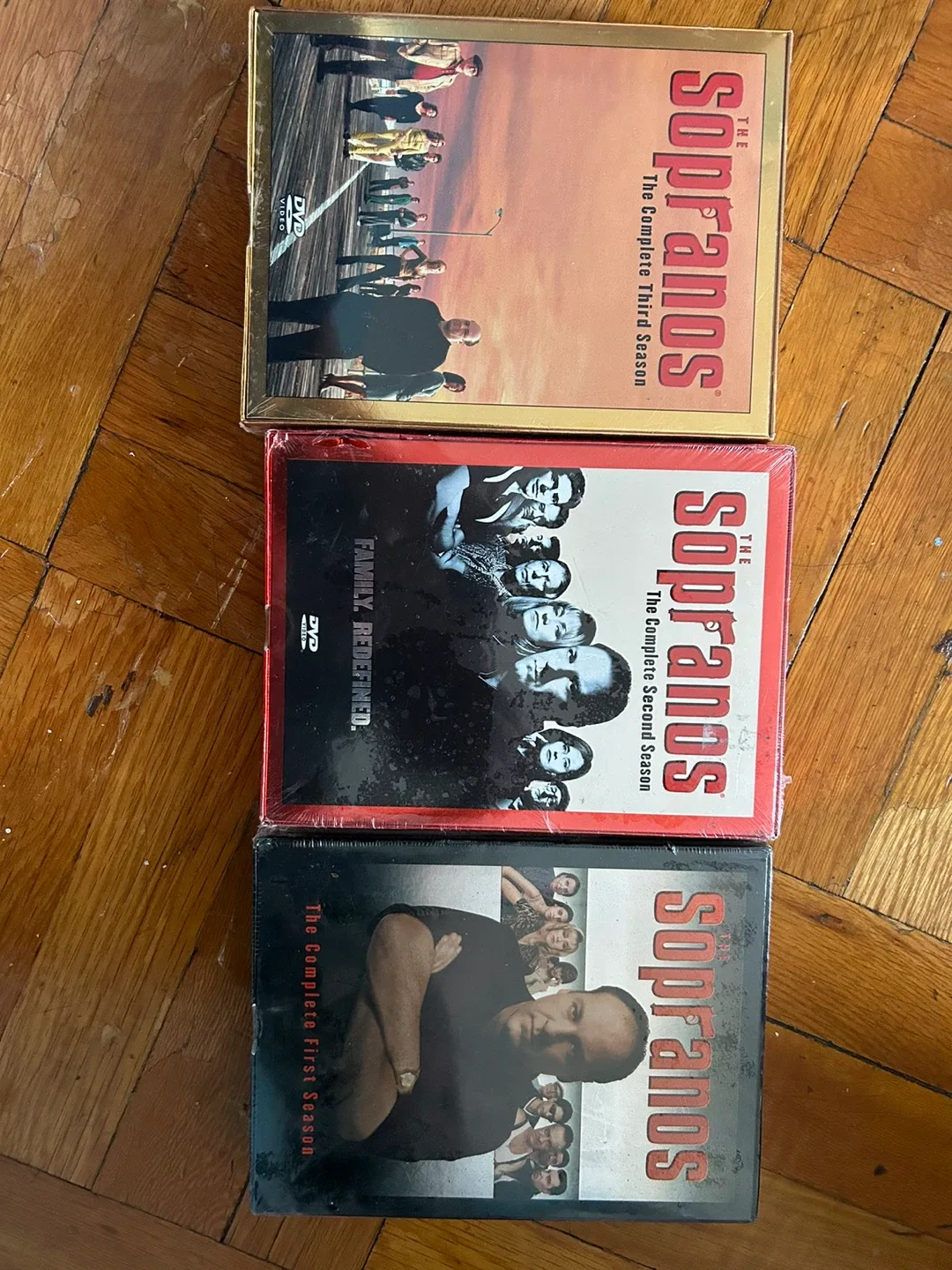 The Sopranos DVD Set - Seasons 1, 2, & 3🧡 thumbnail