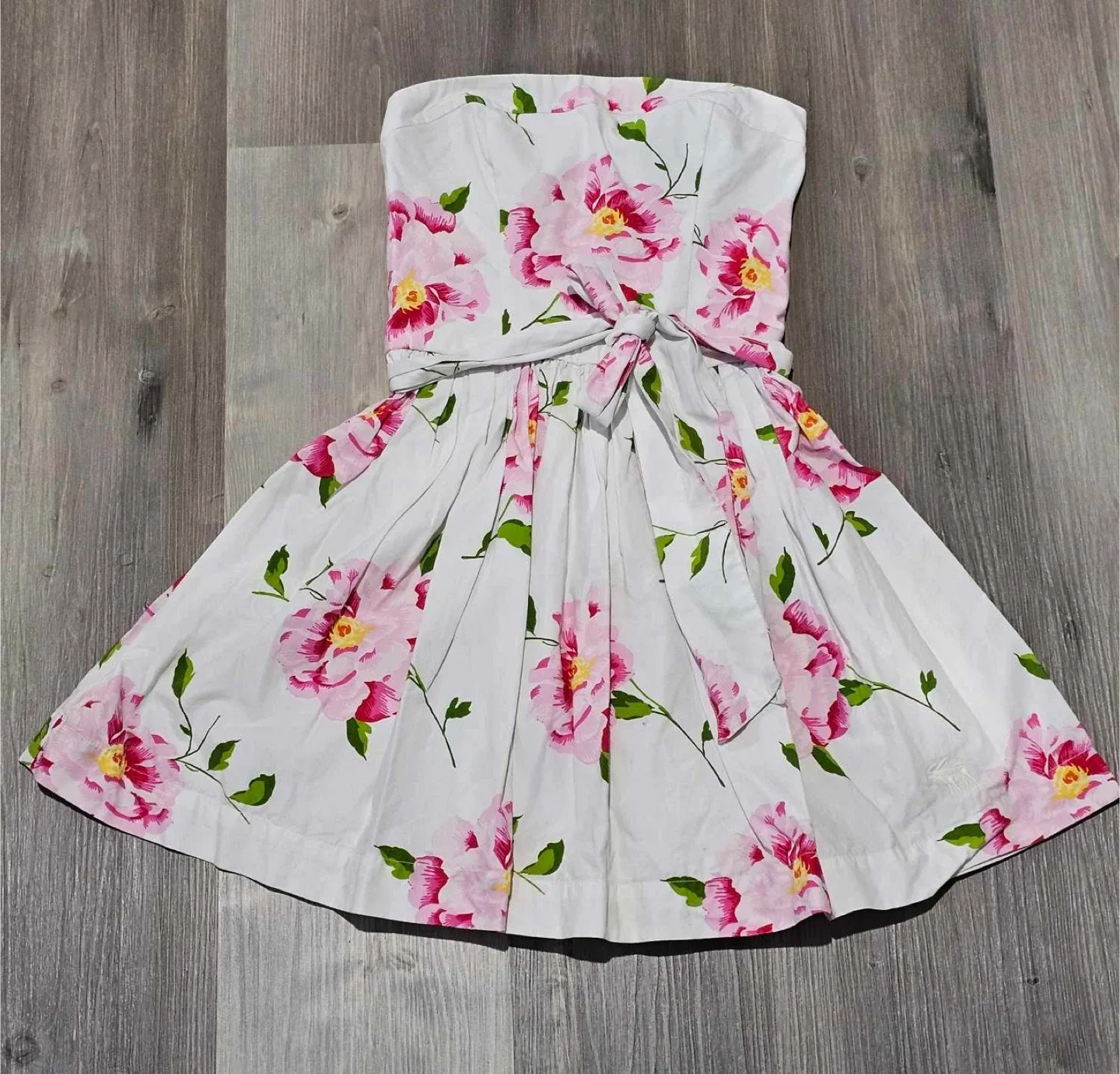 Abercrombie & Fitch Floral dress thumbnail