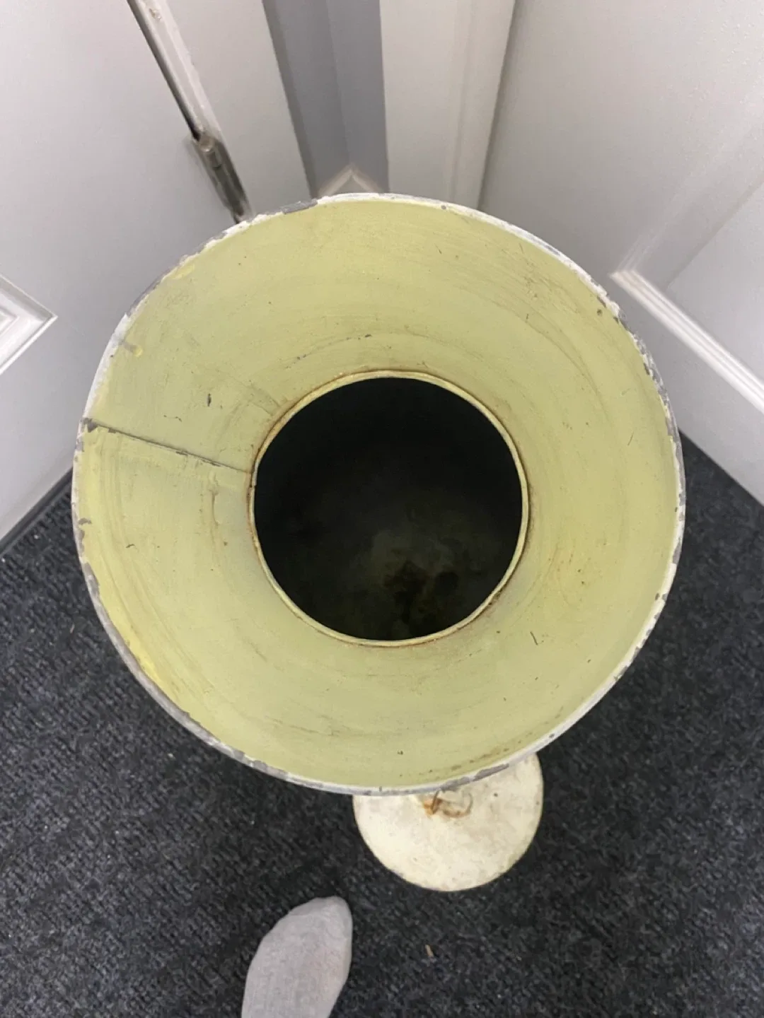 Rustic Decorative Metal Milk Can Style with Rooster Design image indicator(6)