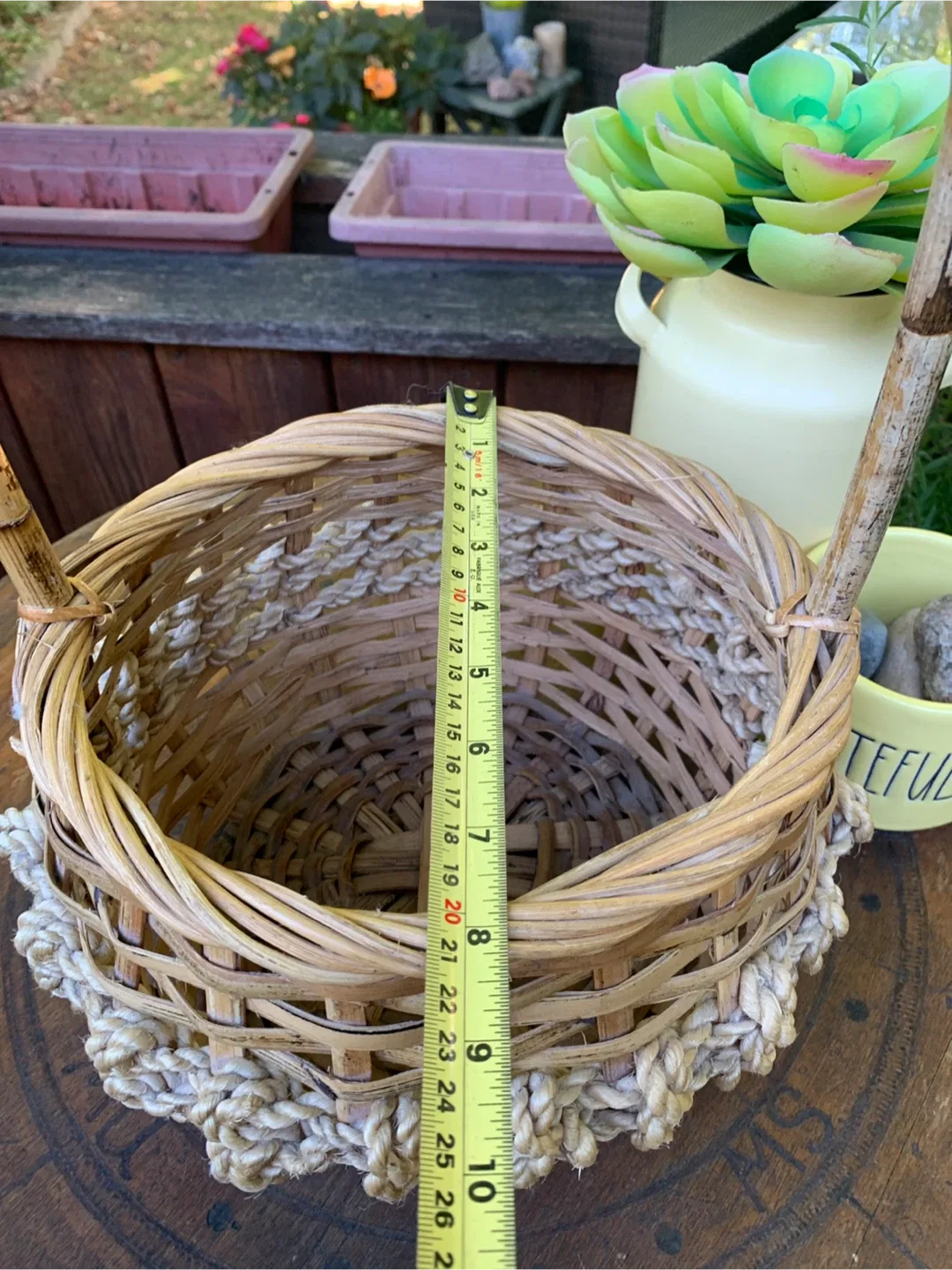 Woven Basket with Bamboo Handle image indicator(8)