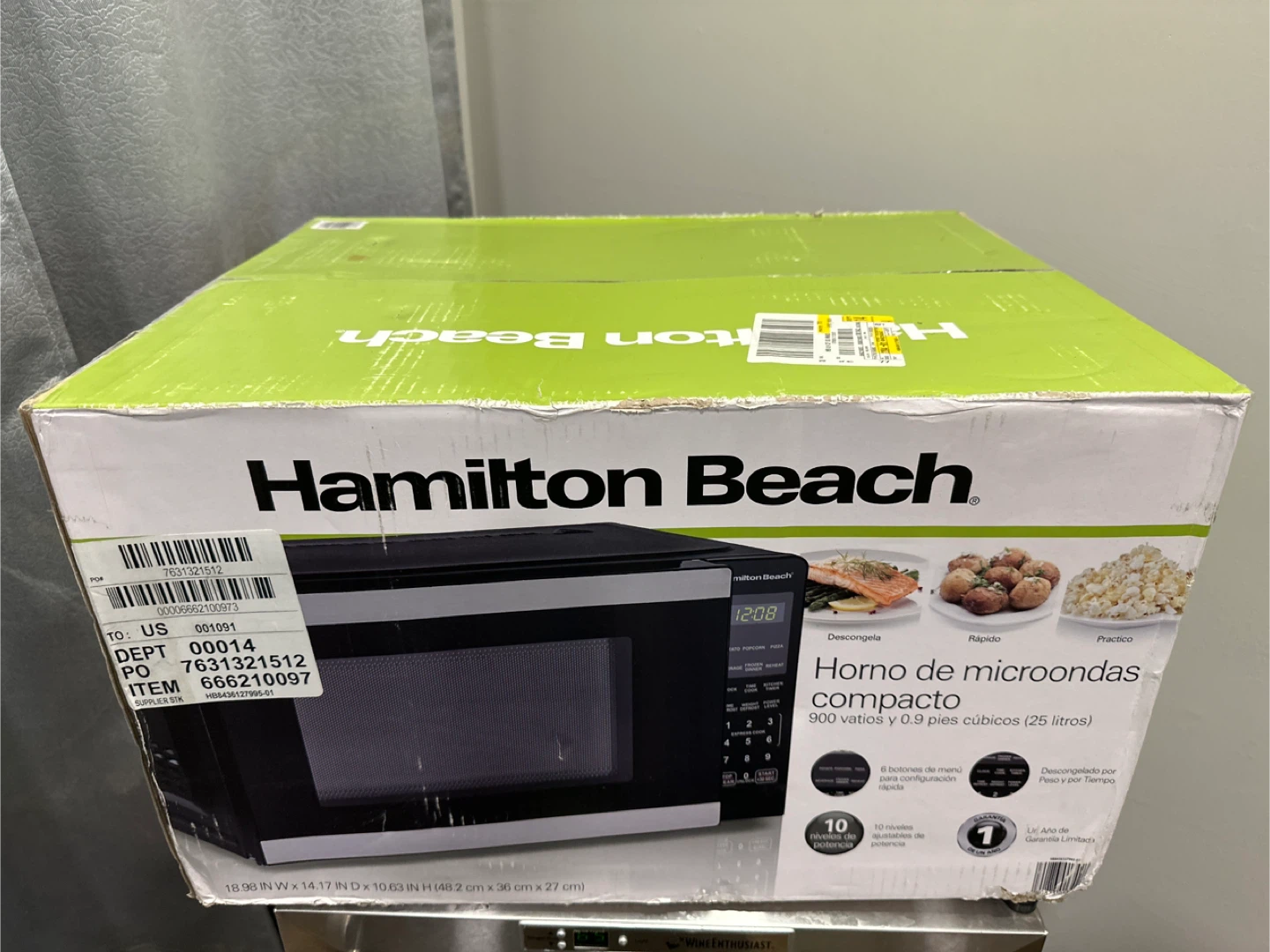 Hamilton Beach 0.9 cu ft Compact Microwave Oven - NEW - photo 3
