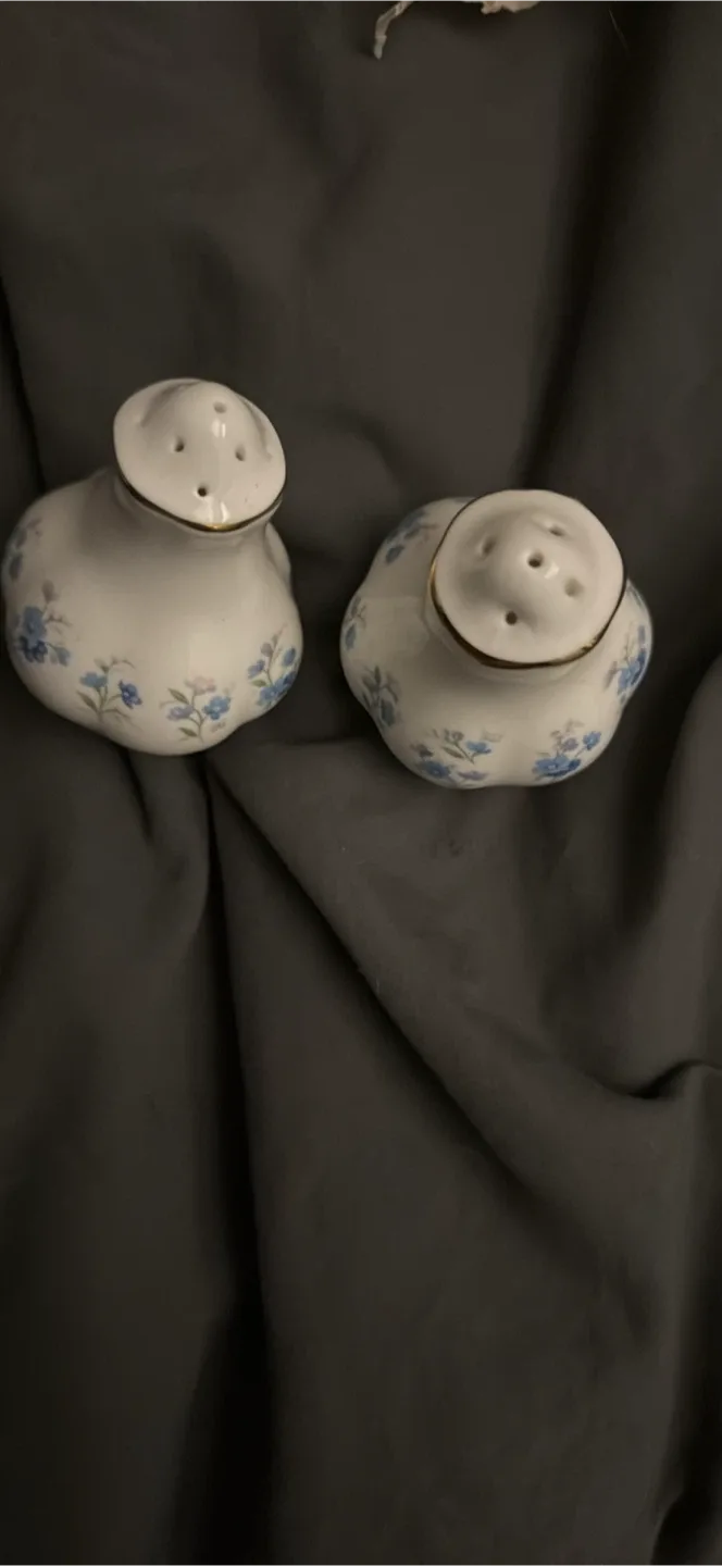 Royal Albert Bone China image indicator(8)