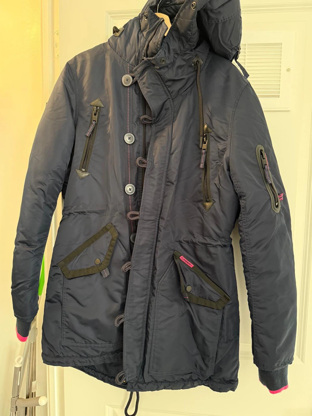 Superdry Jacket (Size XL) – Navy with Pink Fur Hood! - photo 2
