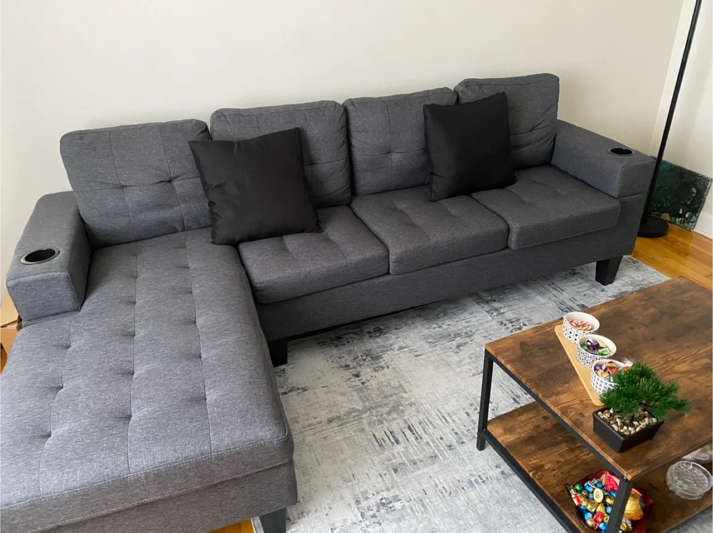 Gray Sectional Sofa with Chaise Lounge image indicator(3)