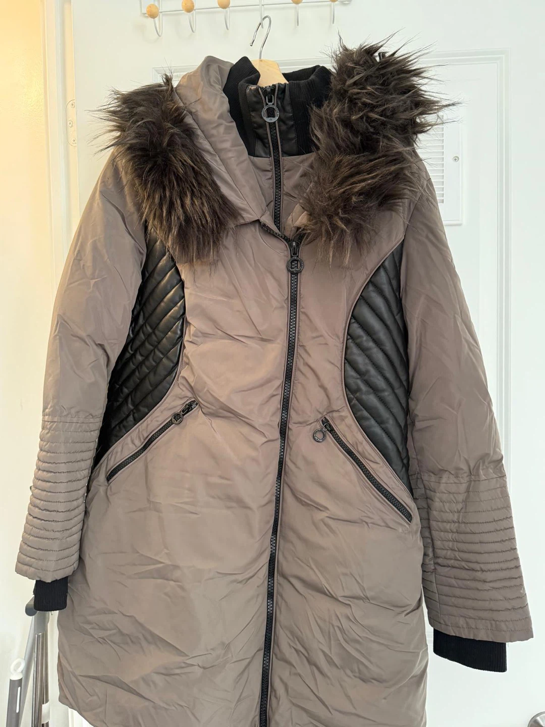 NOIZE Parka Coat (Size XL) - photo 2