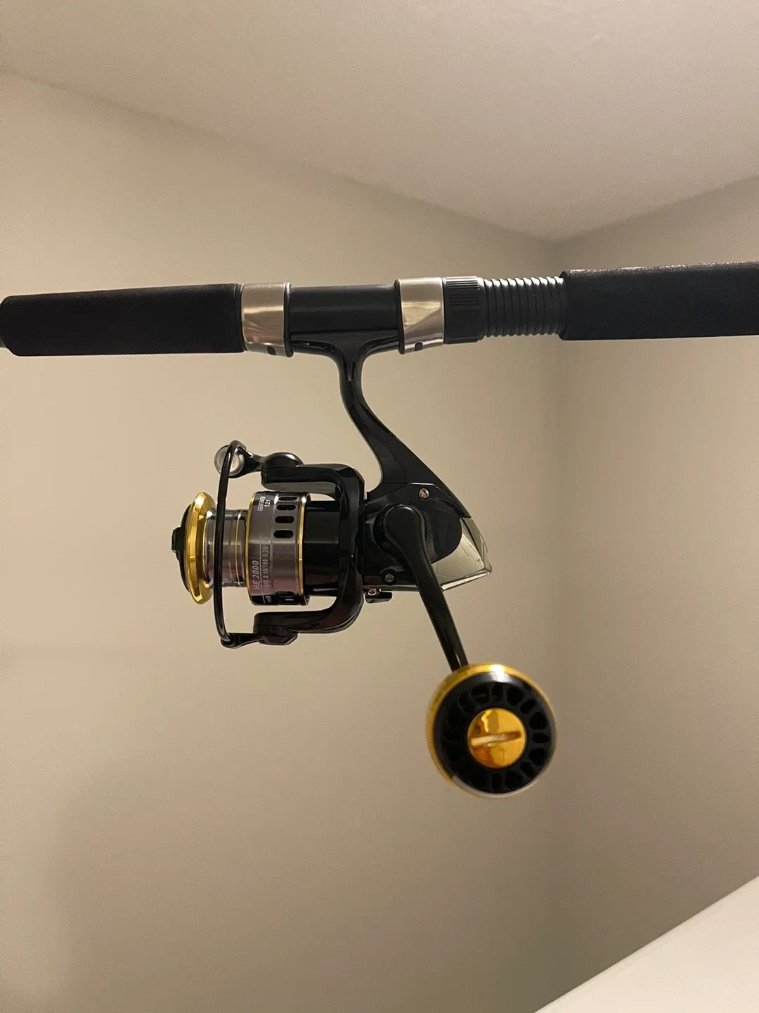 Fishing Rod + Reel Combo image indicator(2)