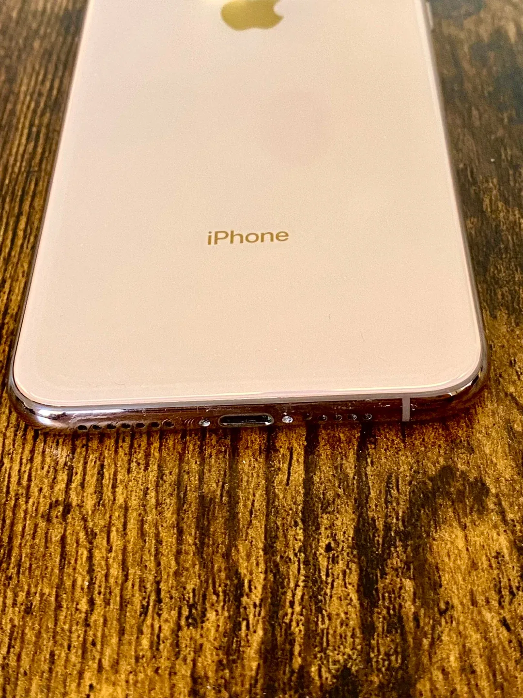 Apple iPhone XS 64GB Unlocked - Gold image indicator(3)