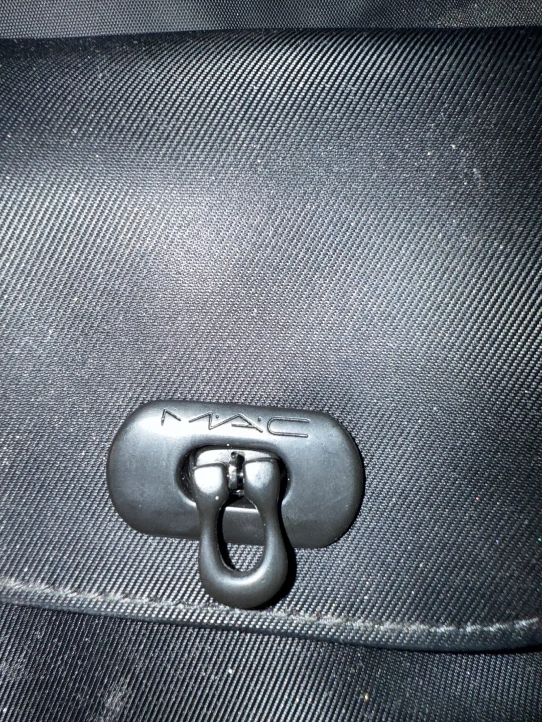 Black Makeup Artist Bag ( MAC ) image indicator(8)