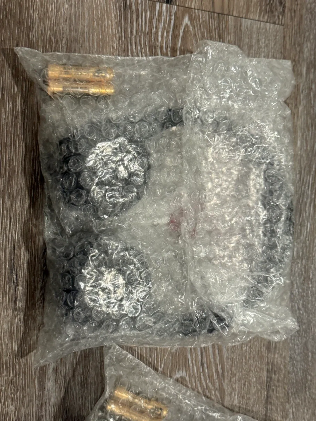 New R2H-E70CL 2 Channel Wireless Headphone image indicator(4)