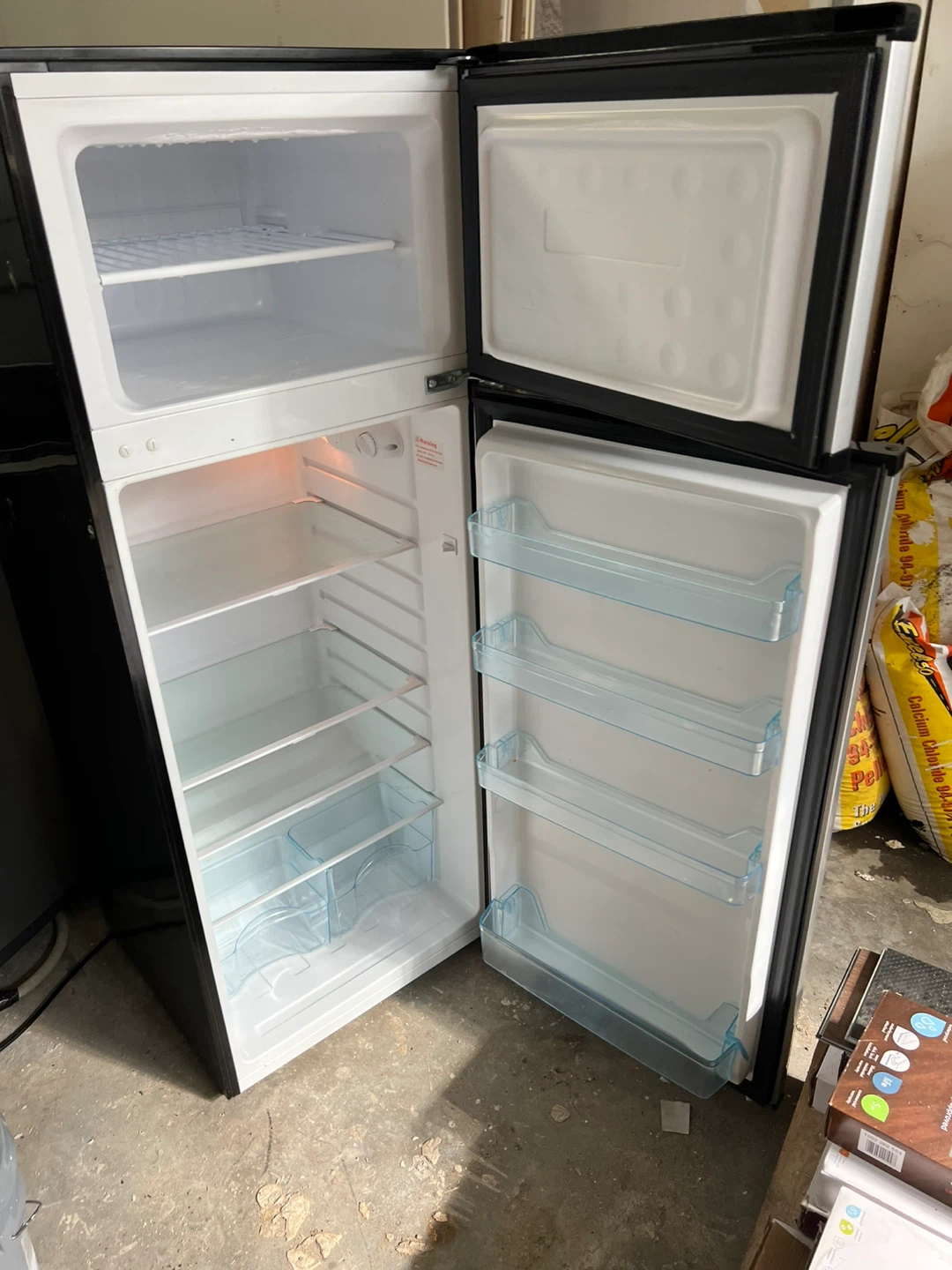 Small Amana Stainless Steel Top-Freezer Refrigerator - photo 4