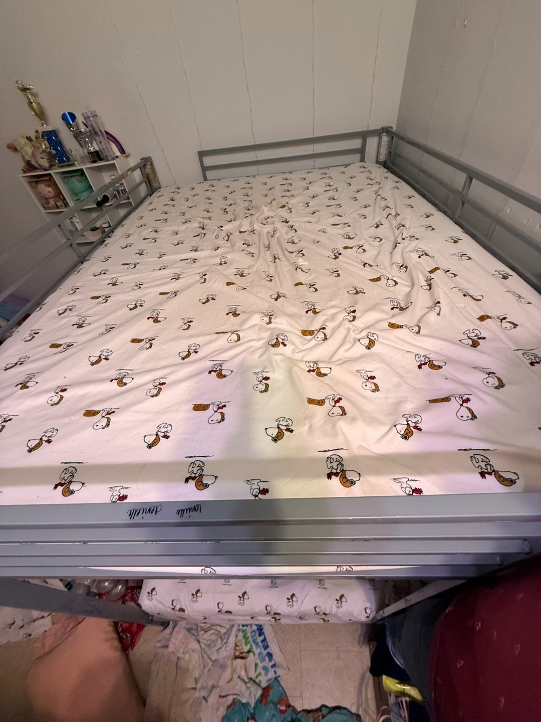 Bunk Bed with Snoopy Bedding - photo 3