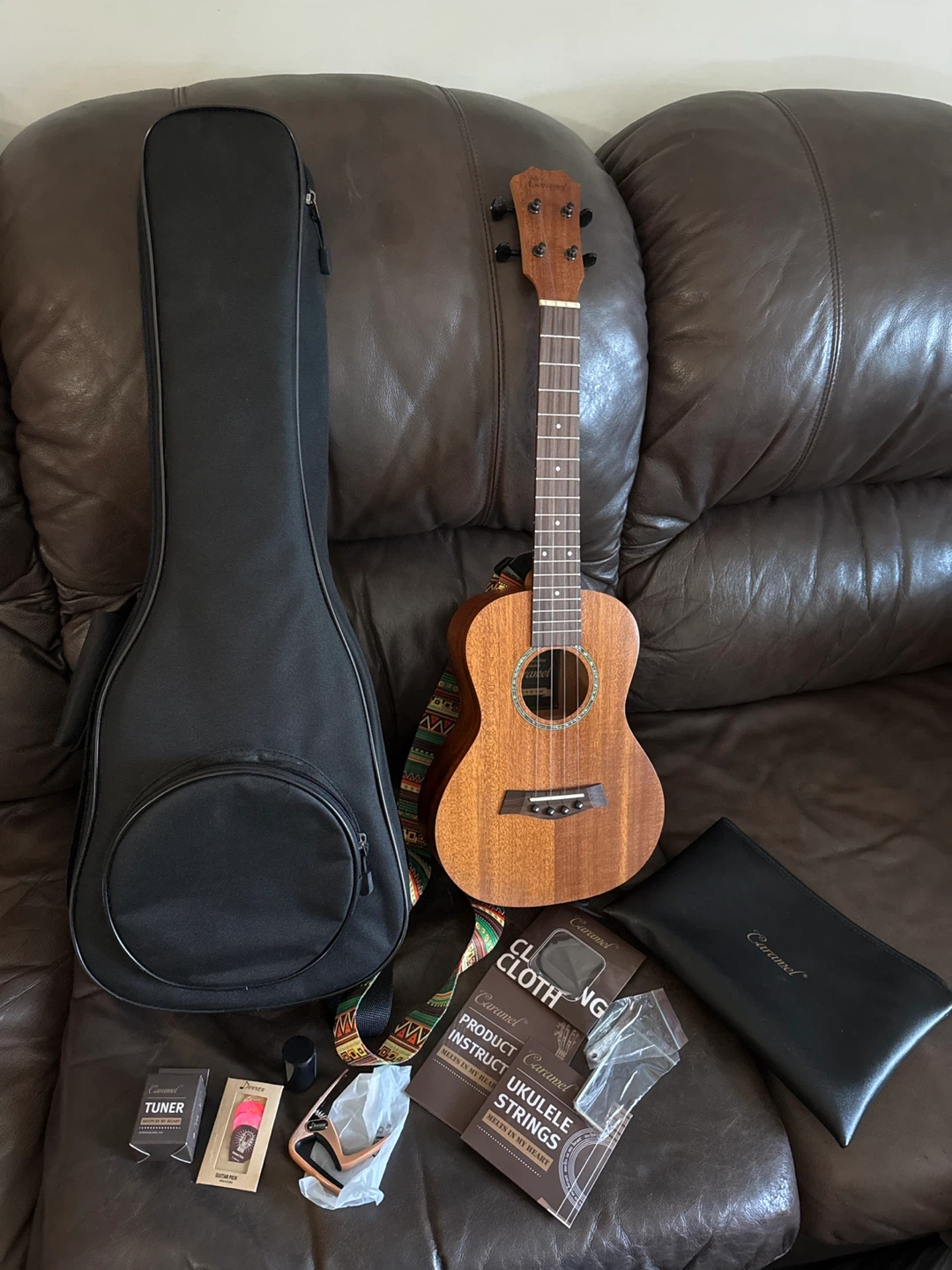 Caramel Ukulele with Case and Accessories