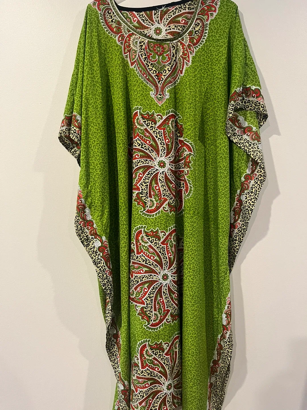 Green Patterned Kaftan Dress one size thumbnail