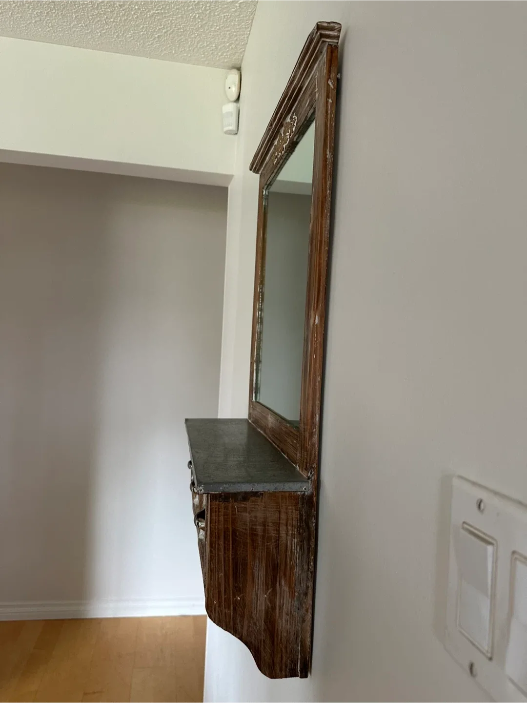 Rustic Mirror - Open to Offers!! image indicator(5)