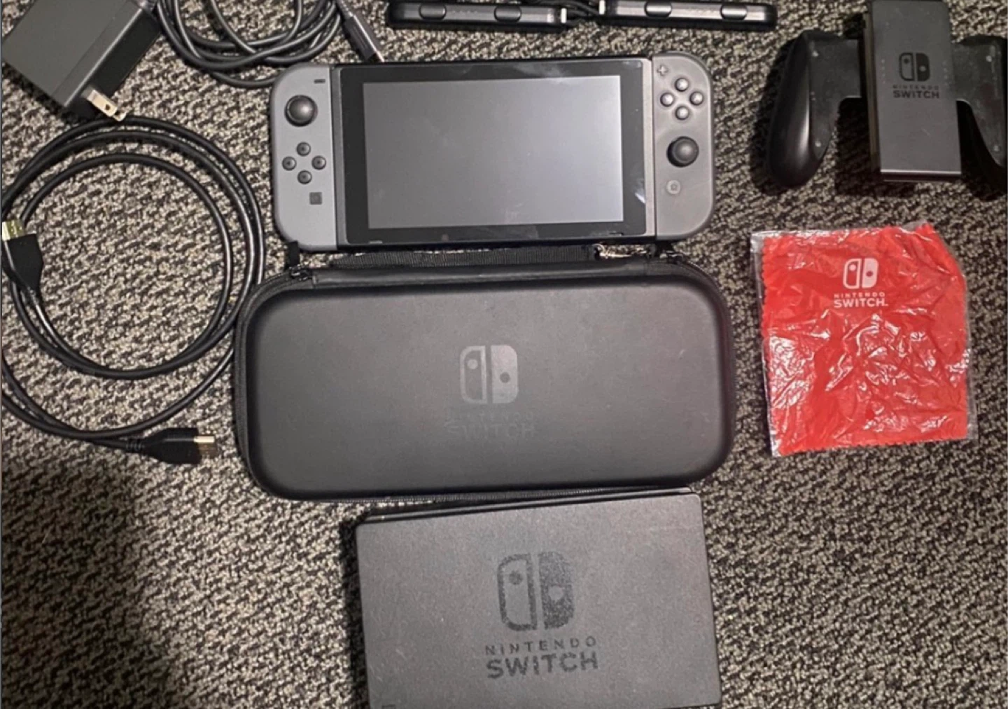 Nintendo Switch (with Pokemon Violet)