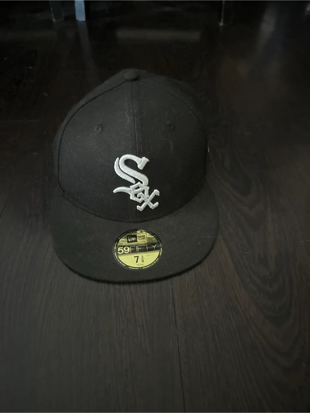 New Era Chicago White Sox Fitted Hat - Size 7 1/8 thumbnail