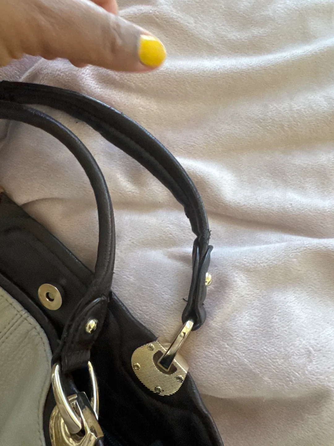 Cute Handbag - Beige & Brown and gold 🧡 image indicator(3)