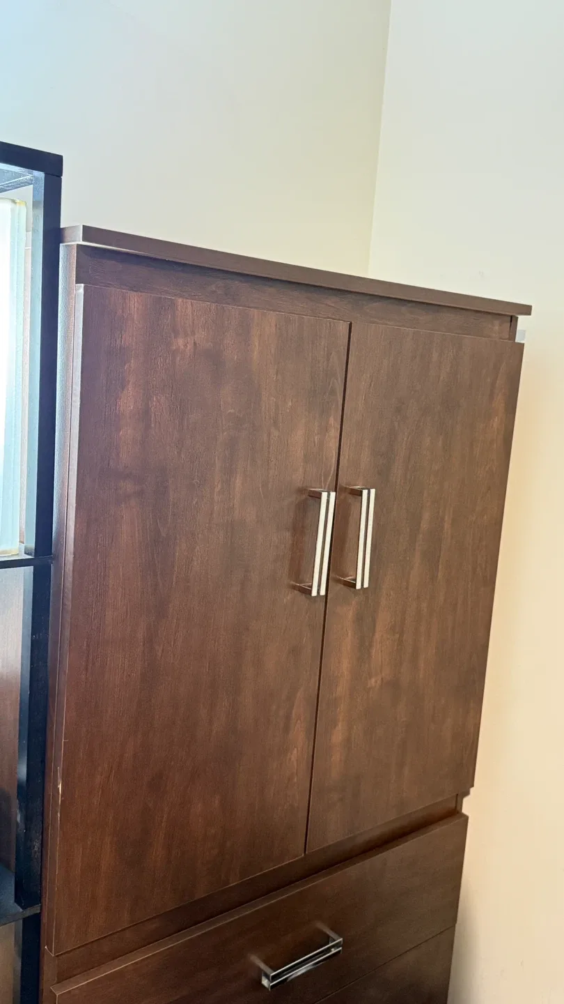 ENTIRE BEDROOM SET - MUST SELL ASAP! Leaving the Country! ✨🛌 image indicator(6)