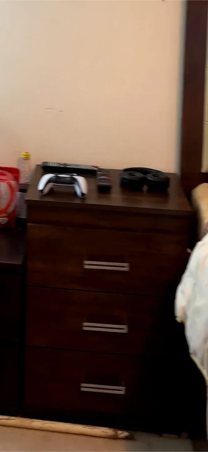 ENTIRE BEDROOM SET - MUST SELL ASAP! Leaving the Country! ✨🛌 image indicator(3)