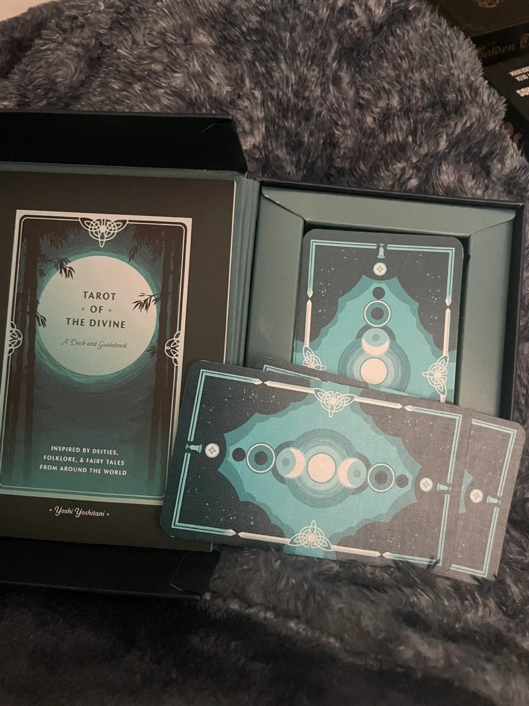 Oracle & Tarot Card Deck Bundle image indicator(6)