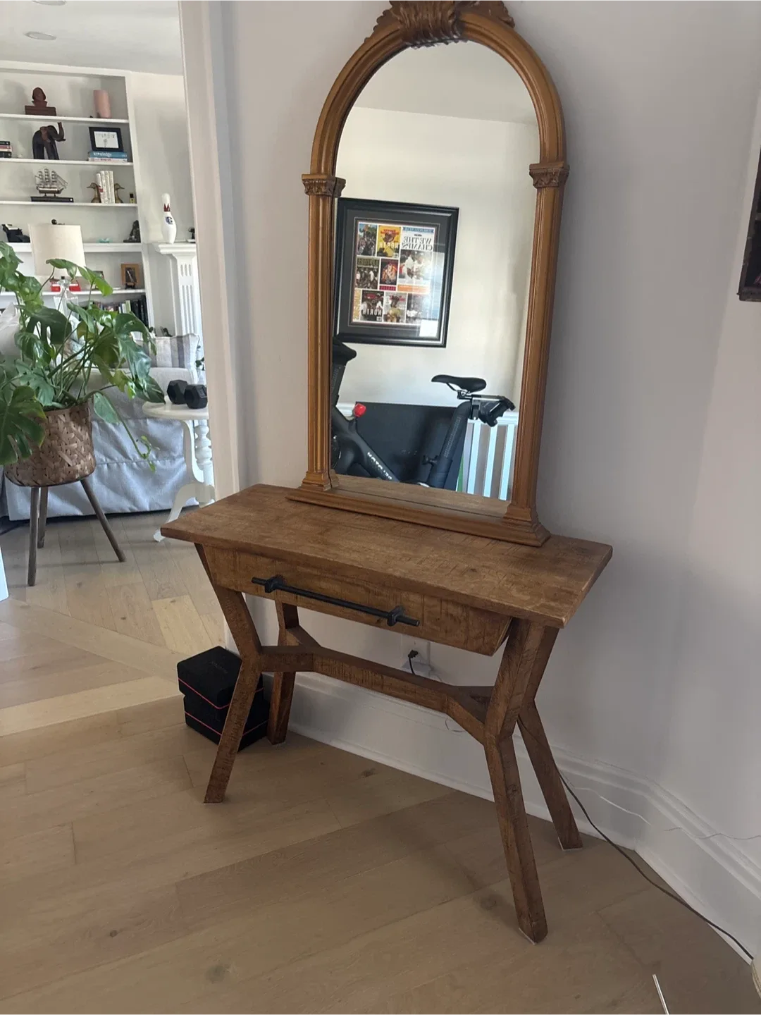 Wooden Vanity Table with Mirror thumbnail