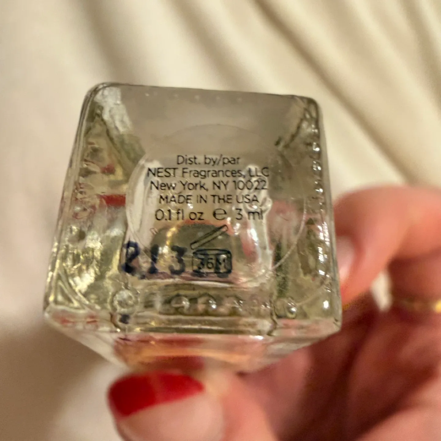 NEST New York Golden Nectar Rollerball MINI 1oz/3ml image indicator(4)