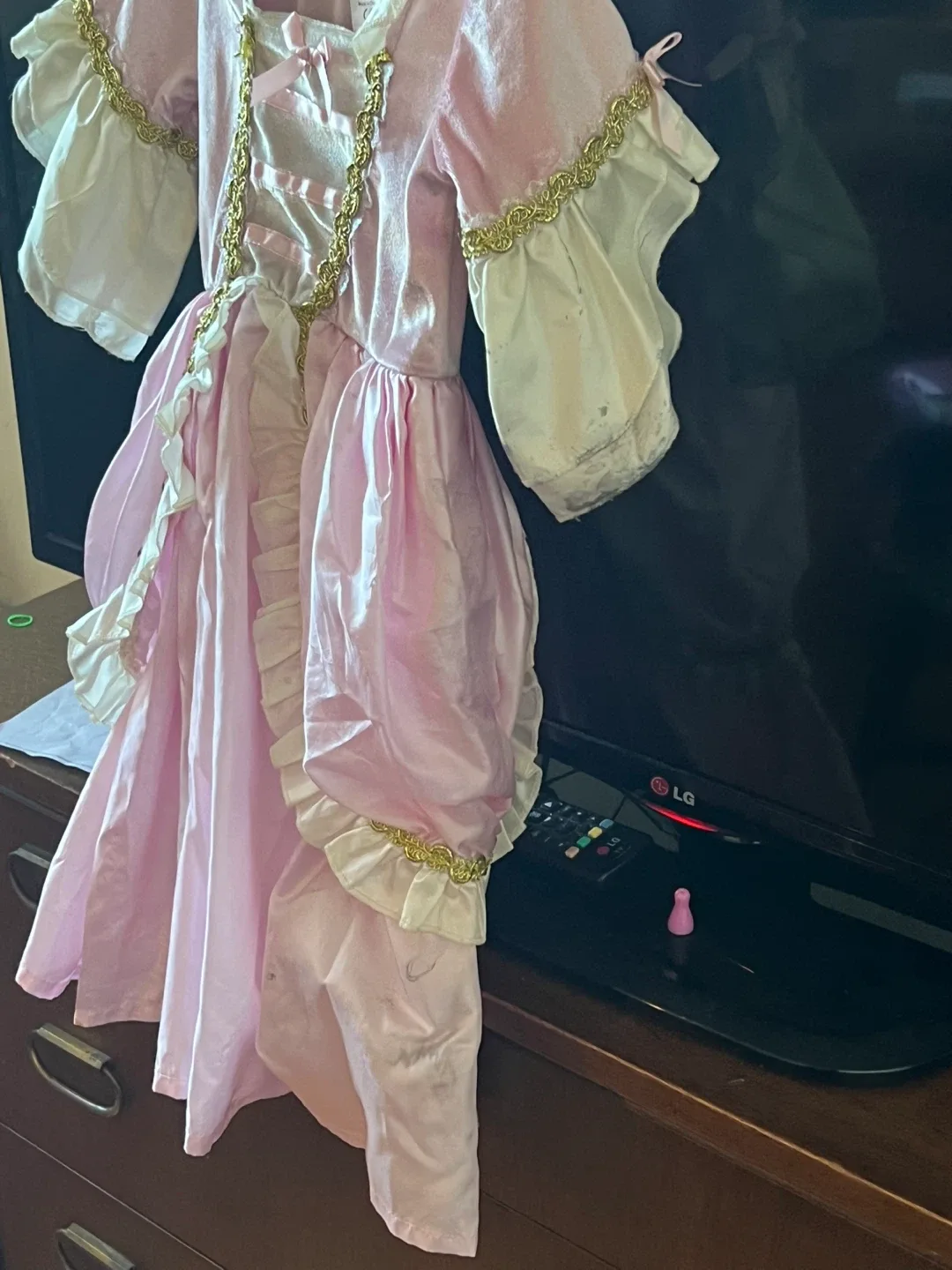 Dress-up Costumes - Elsa, Unicorn, Spider, Rapunzel image indicator(7)