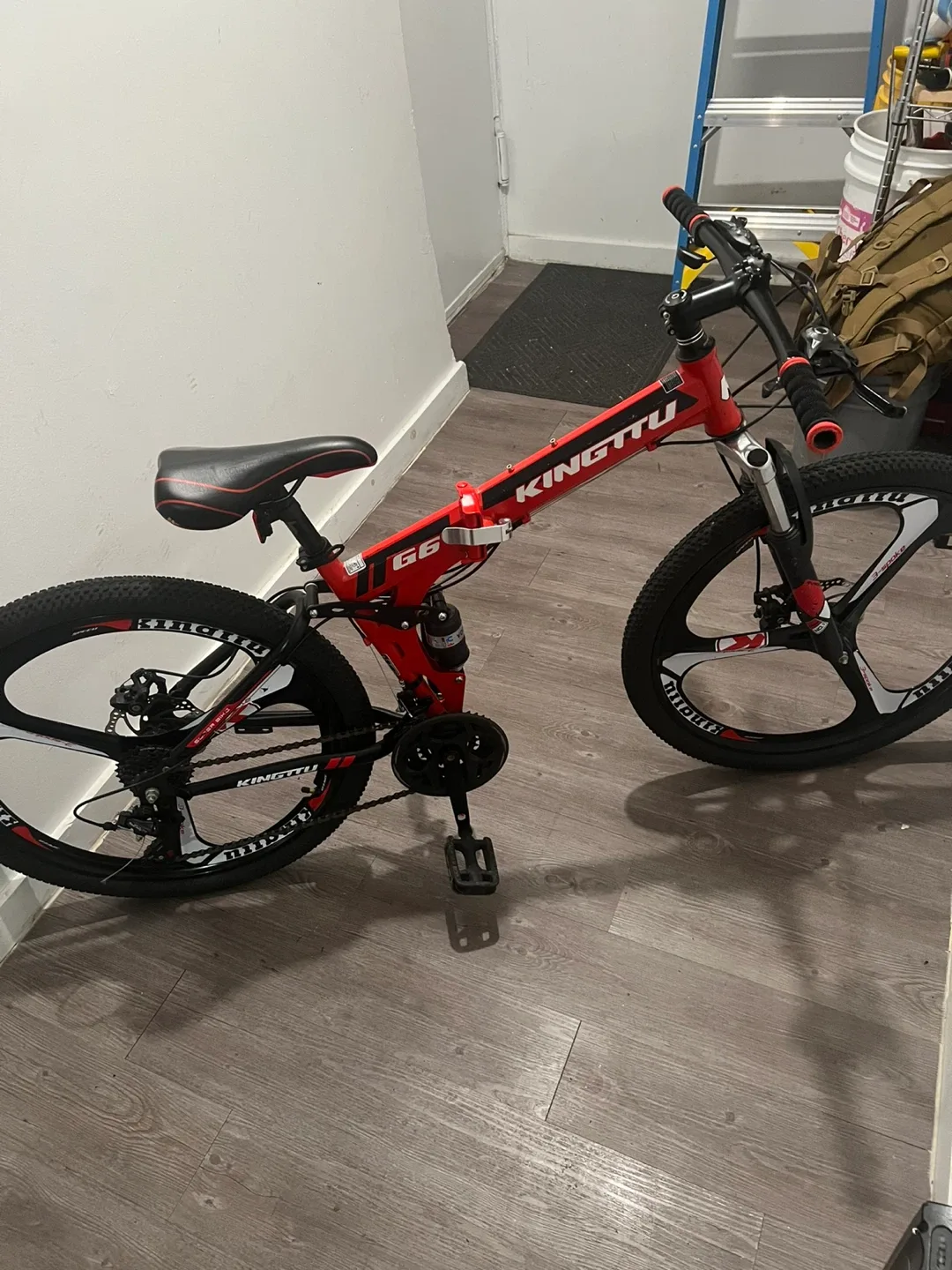 Kingttu G6 Folding Mountain Bike - Red/Black image indicator(2)