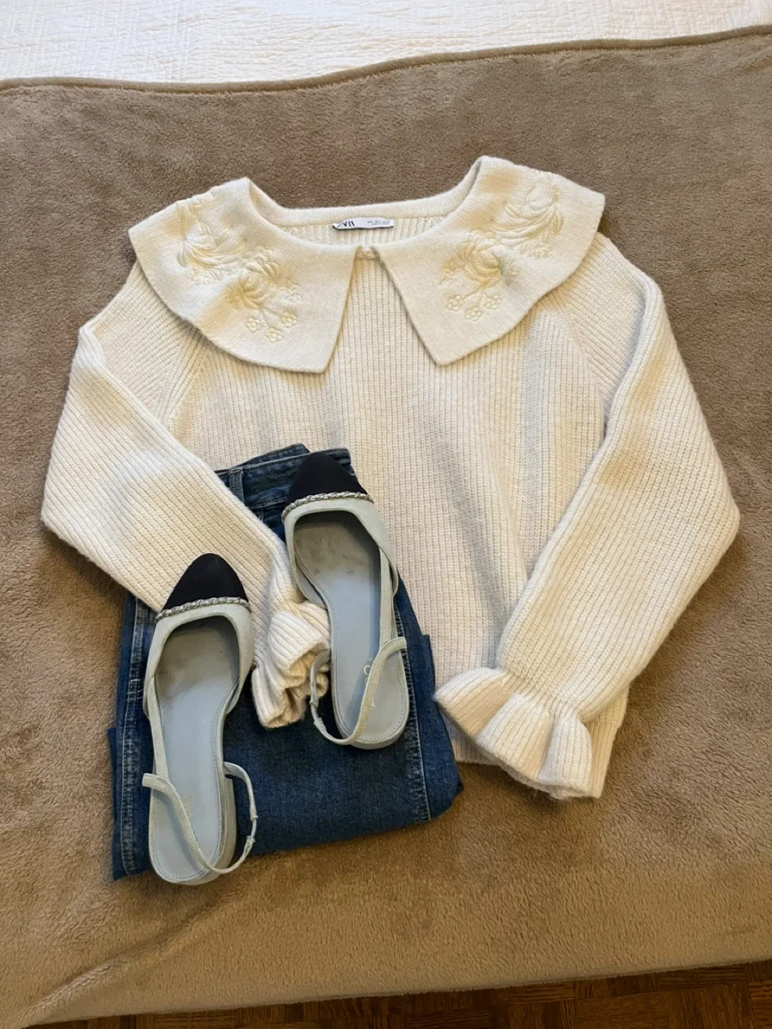 Zara Cream Knit Sweater - Size L thumbnail