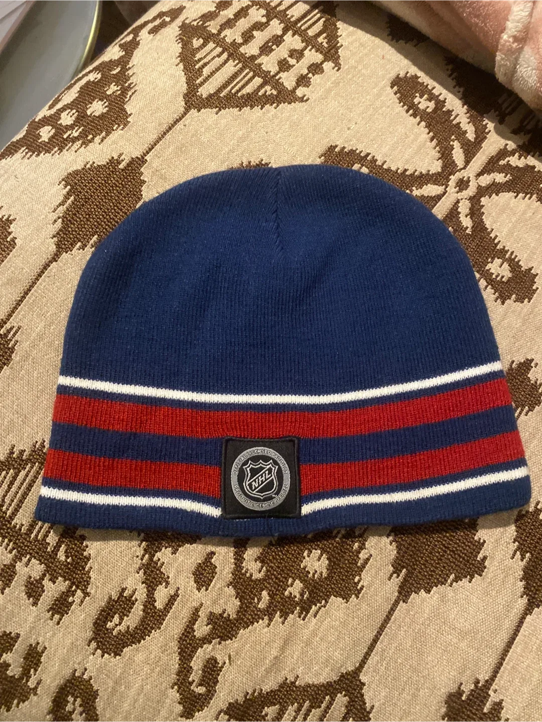NHL Vancouver Canucks Beanie image indicator(4)
