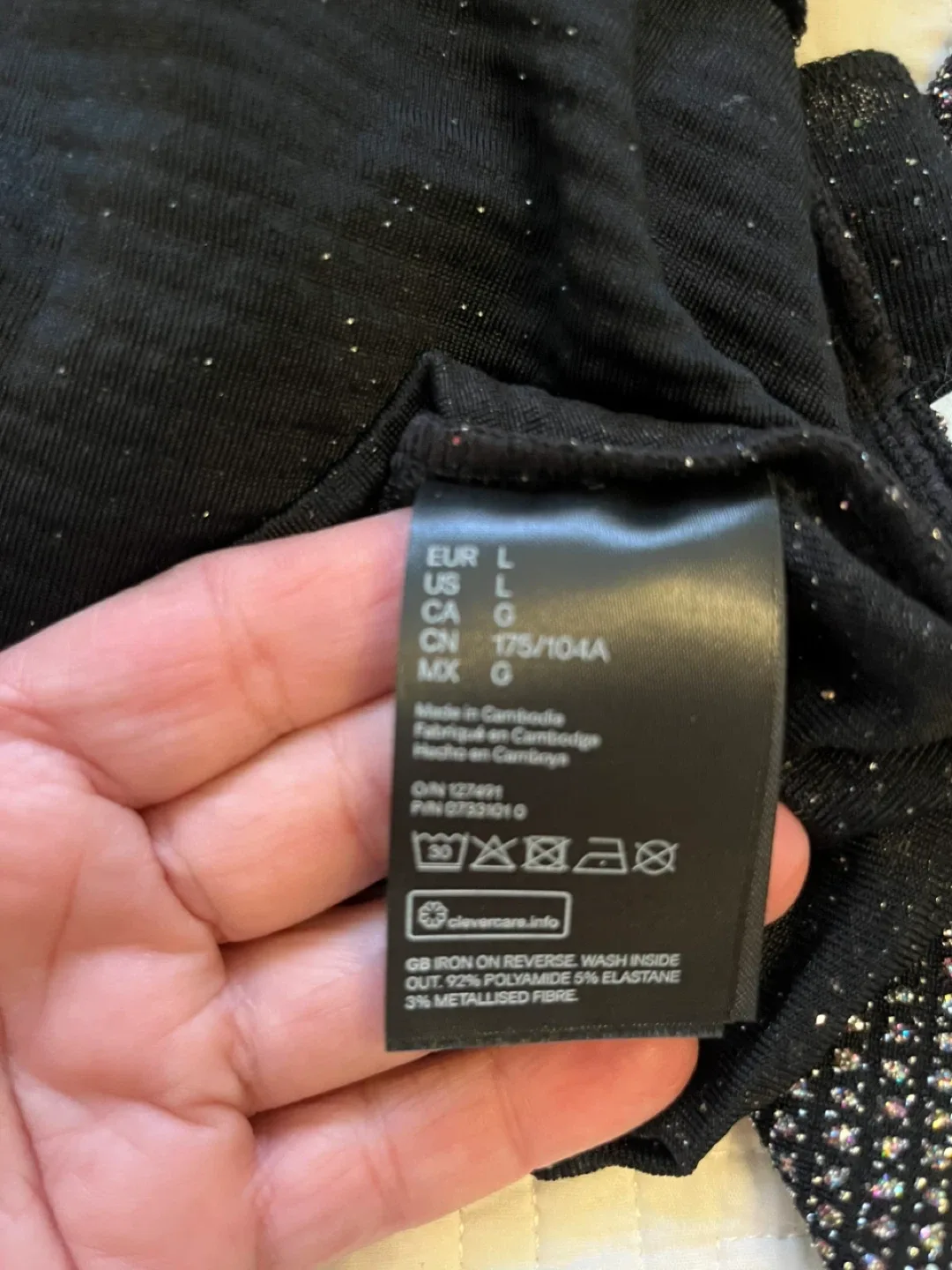 Black Sparkle Top - Size L image indicator(3)