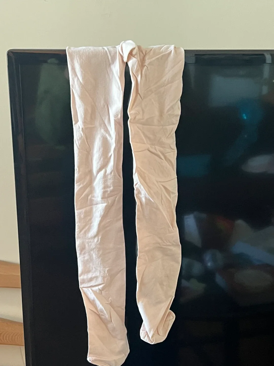 Repetto Ballet Shoes & Leotard image indicator(6)