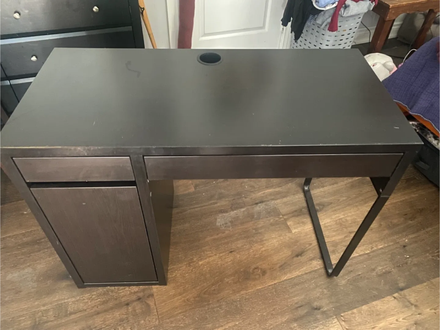 IKEA Desk - Black Brown image indicator(2)