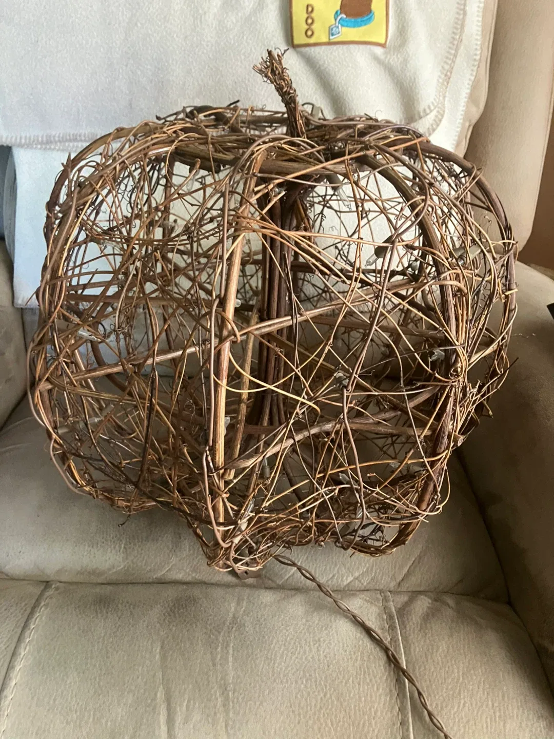 Halloween Decorations image indicator(2)