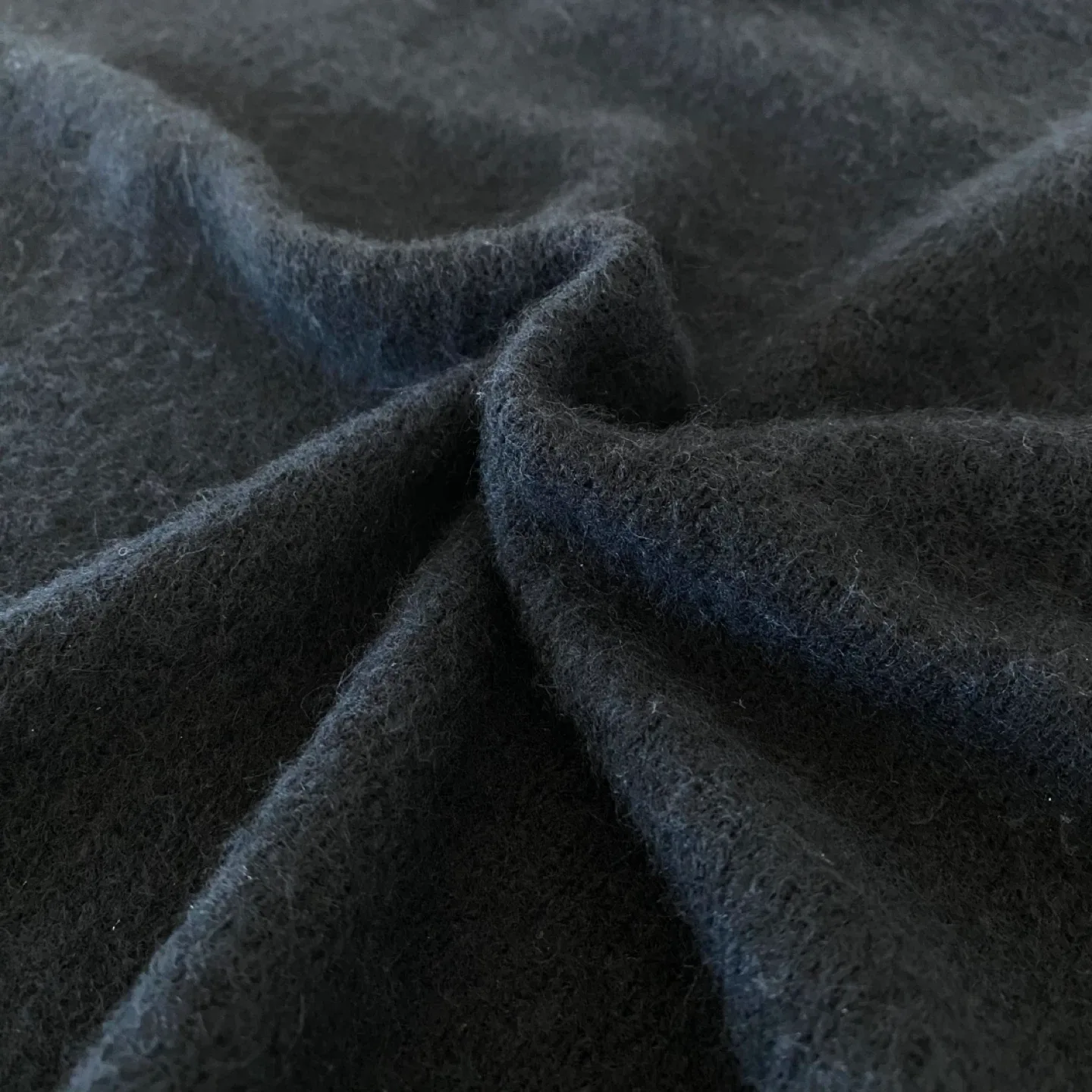 Aritzia Wilfred Sonder Sweater image indicator(8)