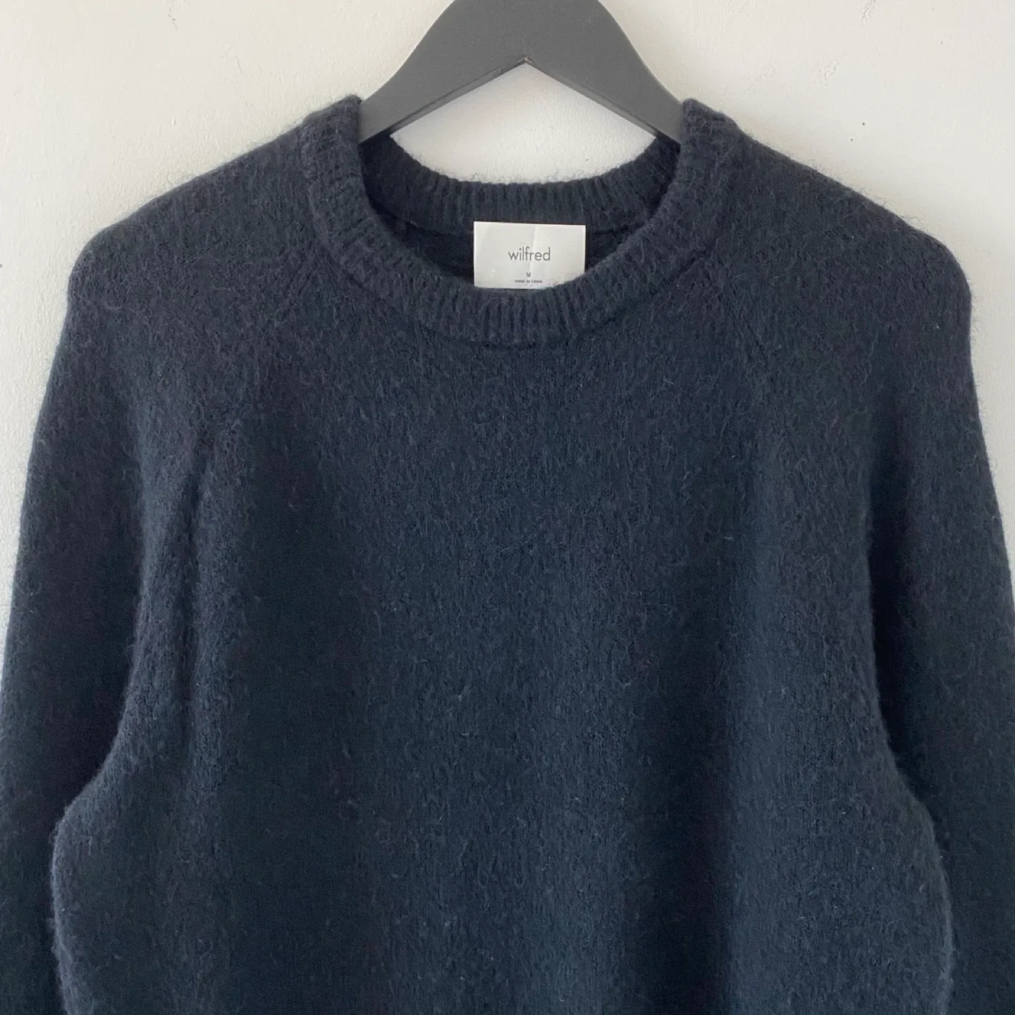 Aritzia Wilfred Sonder Sweater image indicator(6)