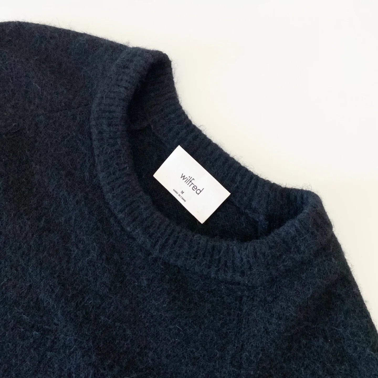 Aritzia Wilfred Sonder Sweater image indicator(9)
