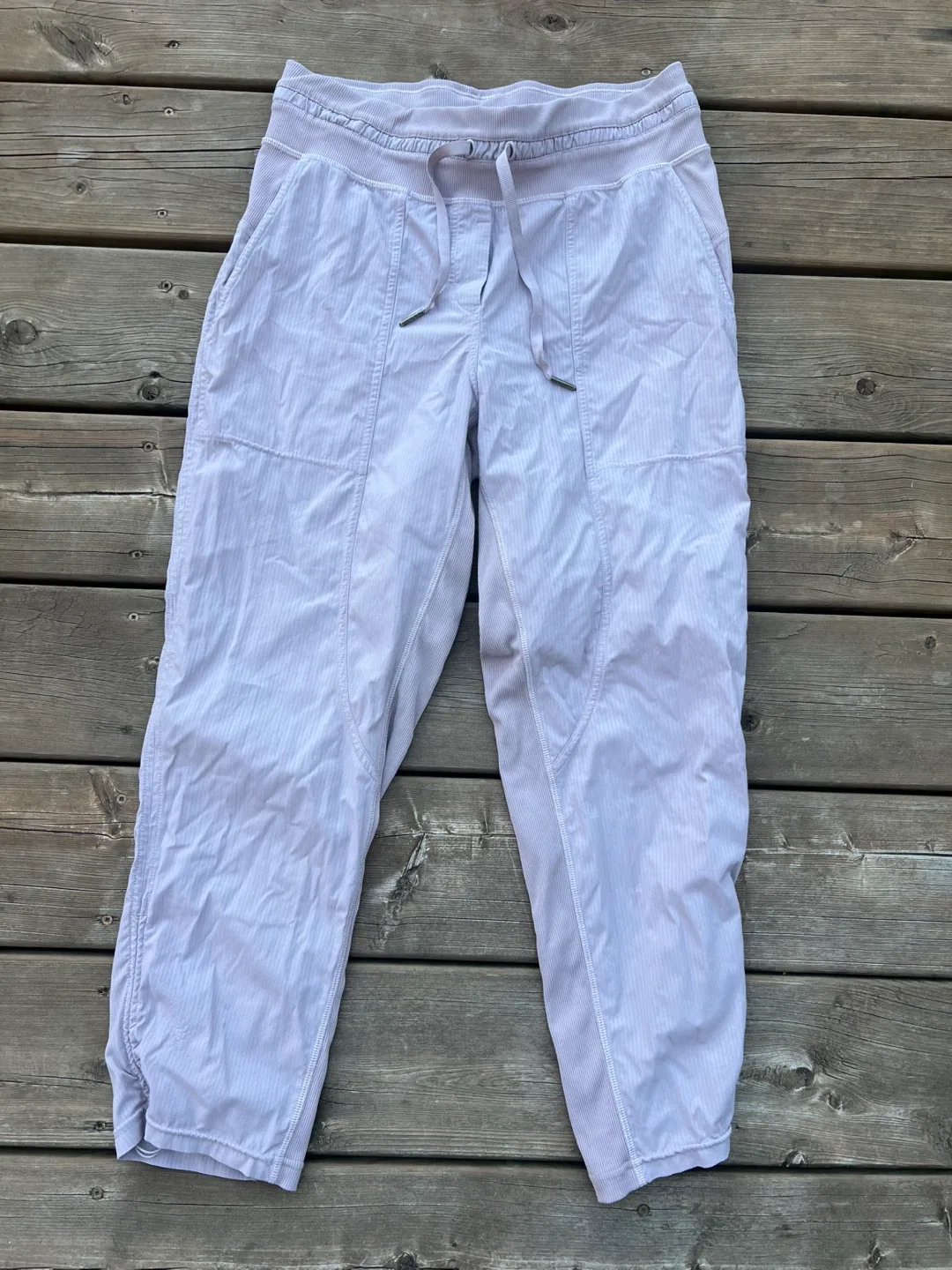 Lululemon Size 6 dance studio Lavender Pants thumbnail