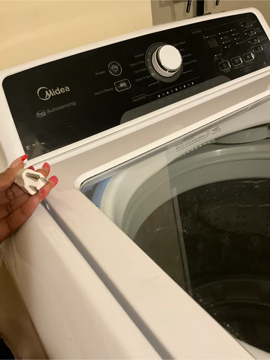 Midea Top Load Washing Machine thumbnail