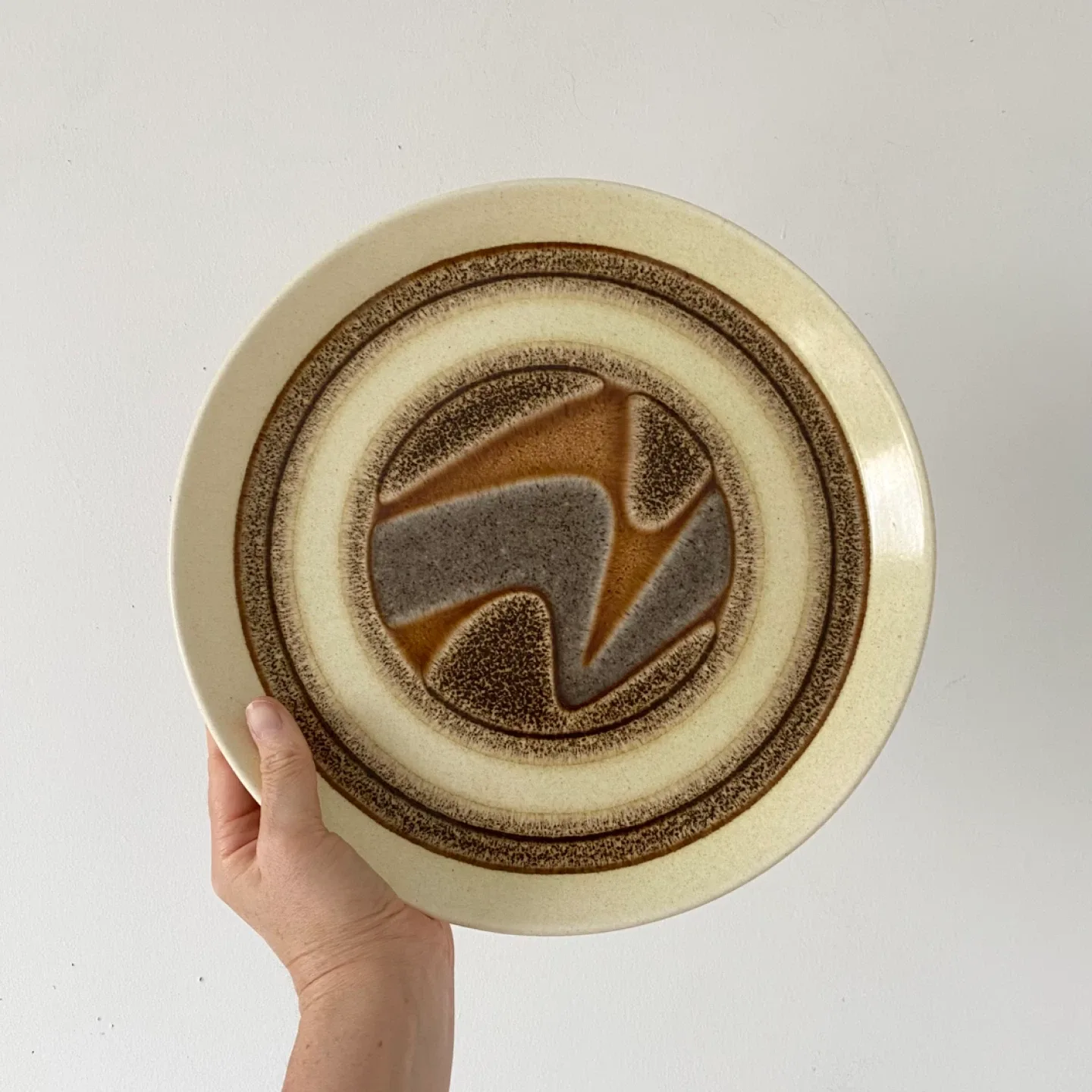 MCM Stoneware Large Plate Made in New Zealand thumbnail